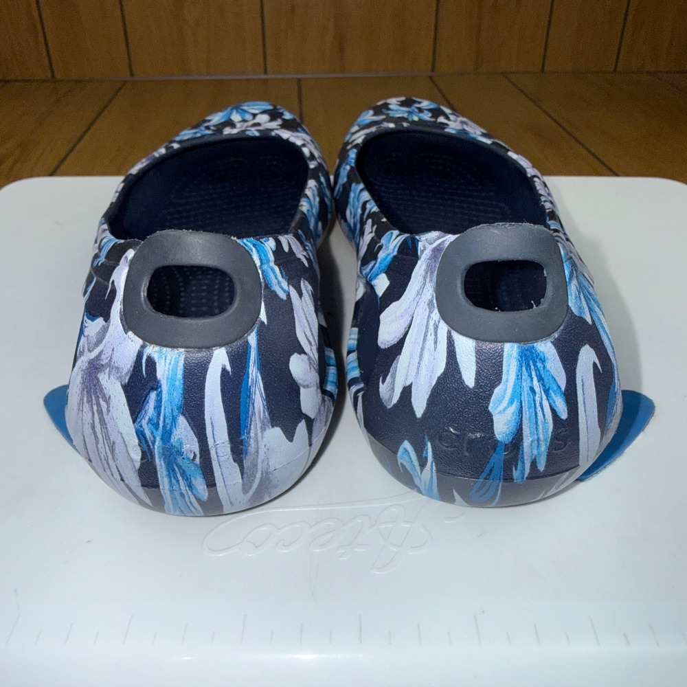 Crocs Kadee Floral Flats Navy Blue White Lily Print Slip On Shoes Womens 7 - Picture 14 of 15